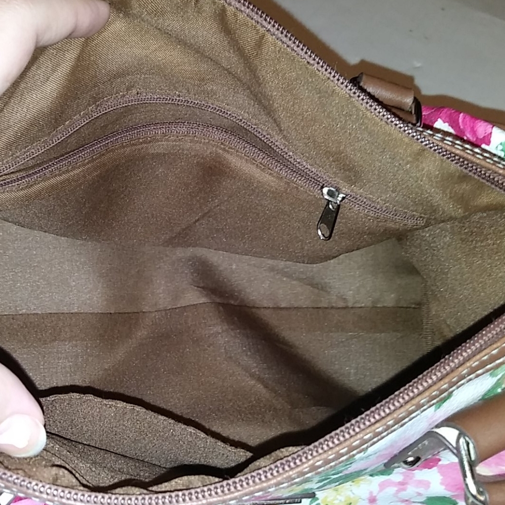 Floral Purse 💐 - Picture 3 of 7